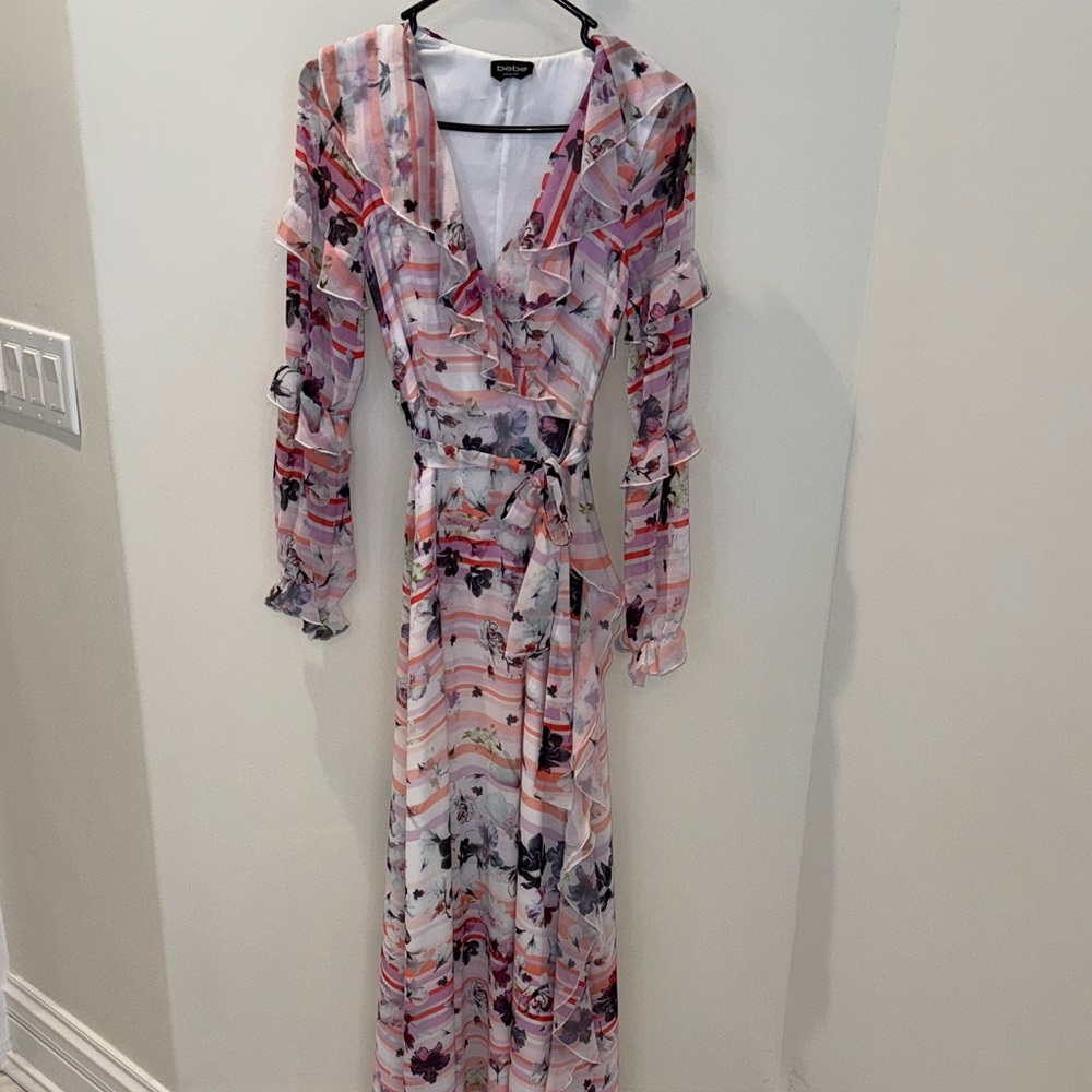 bebe Multicolor Floral Long Sleeve Maxi Dress